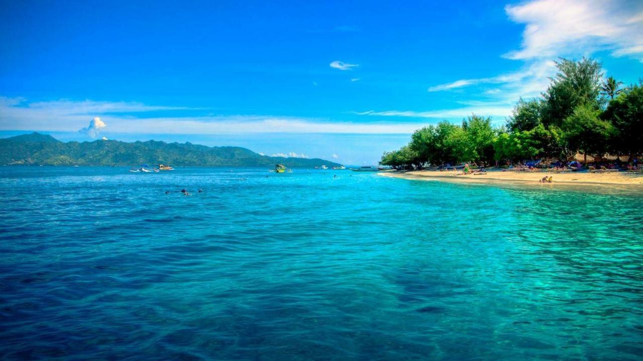 Апартаменты New Corals Гили Траванган Экстерьер фото